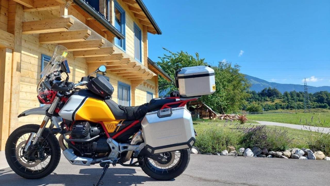 B&B Woodhouse Brezje Exterior photo
